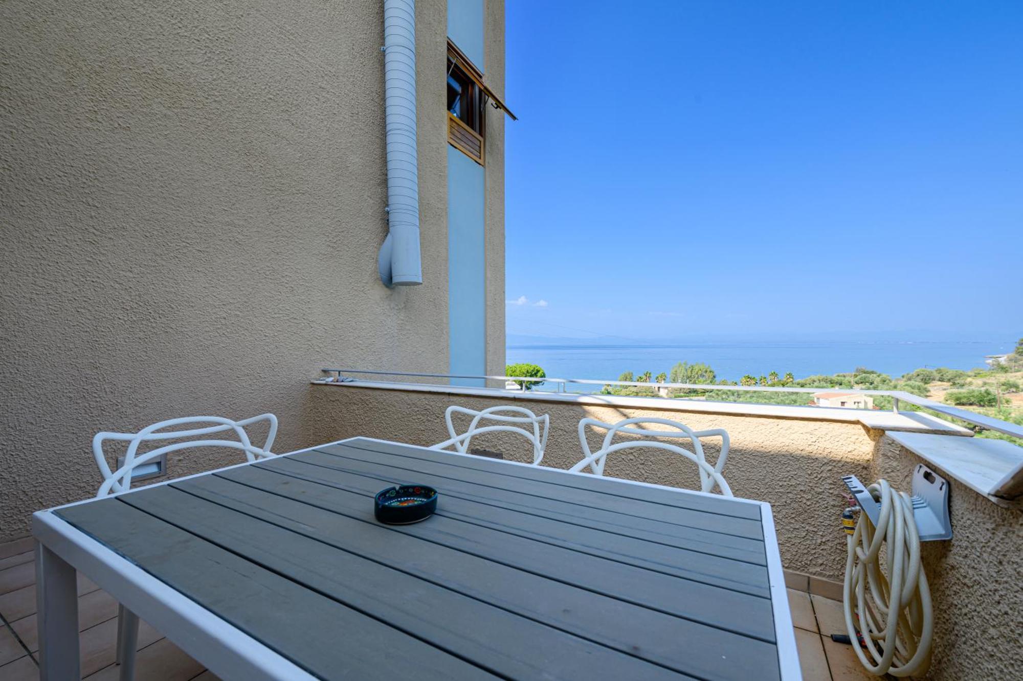 Mani Tower Villa Akrogiali Exterior foto